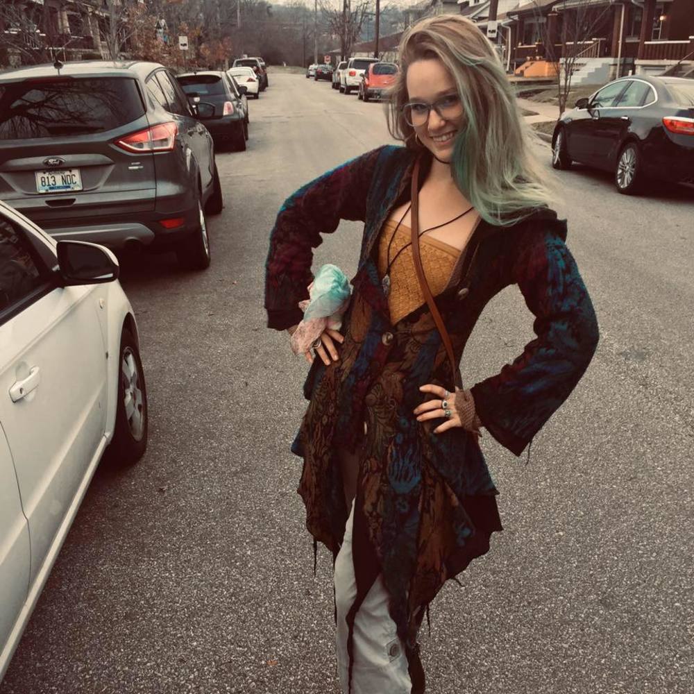 Meet your Posher, Goose